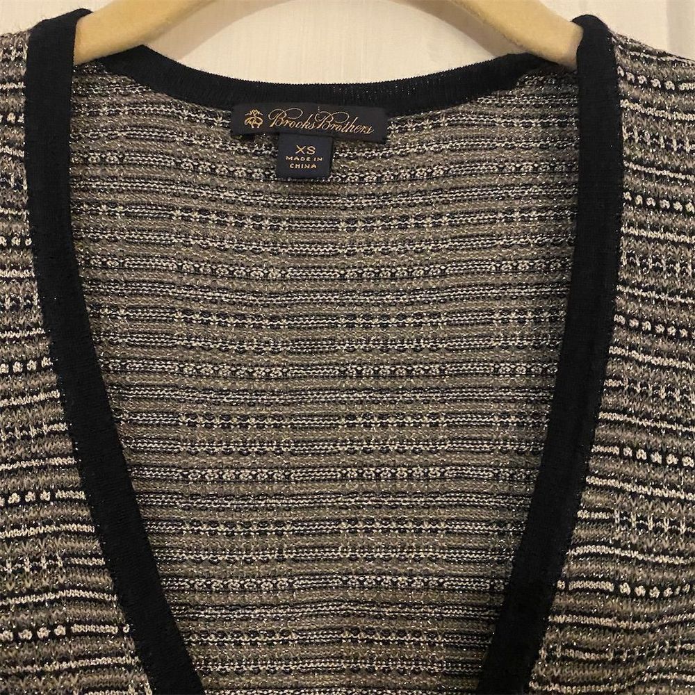 Brooks Brothers Navy and White Women's Cardigan Set - Picture 12 of 14